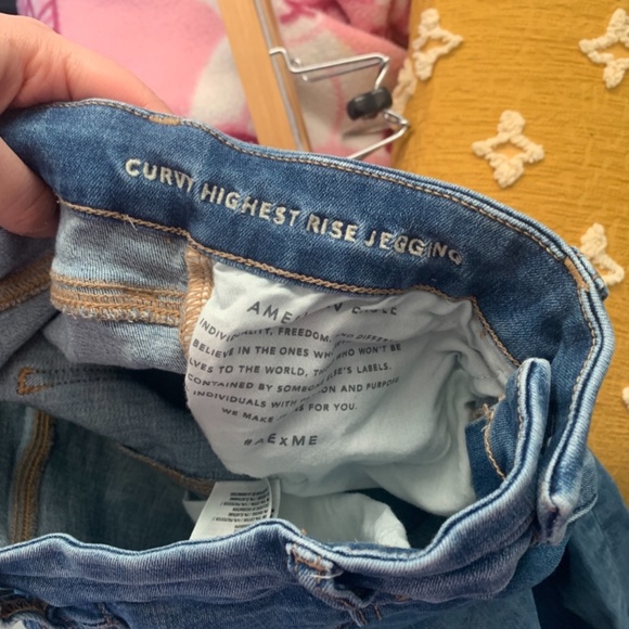 American Eagle Ne(x)t Level Curvy Highest Waist Jegging - Picture 5 of 6